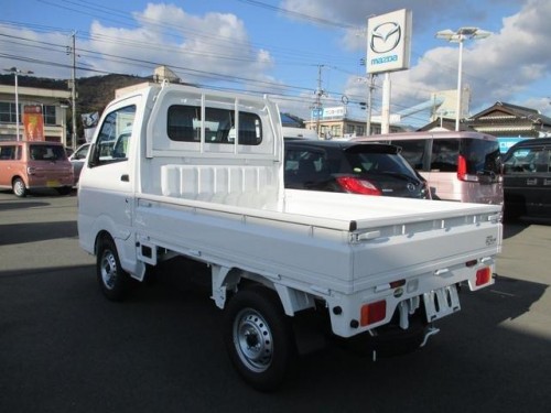 Характеристики грузового автомобиля Mazda Scrum 660 KC Air Conditioner Power Steering 4WD (09.2019 - 07.2021): фото, грузоподъемность, масса, скорость, двигатель, топливо, отзывы