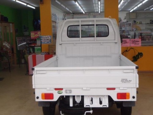 Характеристики грузового автомобиля Mazda Scrum 660 KC Air Conditioner Power Steering 4WD (09.2019 - 07.2021): фото, грузоподъемность, масса, скорость, двигатель, топливо, отзывы