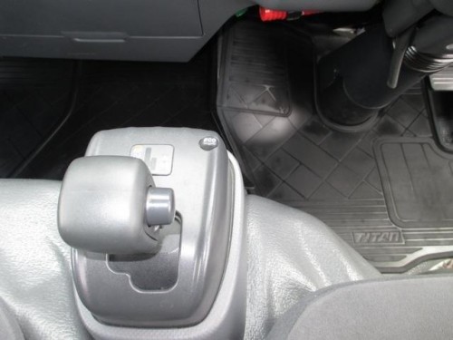 Характеристики грузового автомобиля Mazda Titan 3.0 Single Cab Middle Cabin Long Body Full Wide Low 2t Custom (06.2011 - 10.2014): фото, грузоподъемность, масса, скорость, двигатель, топливо, отзывы