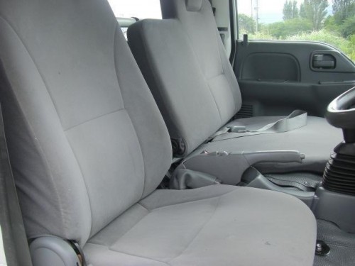 Характеристики грузового автомобиля Mazda Titan 3.0 Single Cab Middle Cabin Long Body Full Wide Low 2t Custom (06.2011 - 10.2014): фото, грузоподъемность, масса, скорость, двигатель, топливо, отзывы