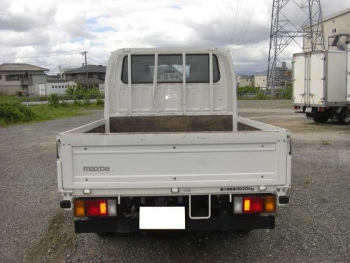 Характеристики грузового автомобиля Mazda Titan 3.0 Reinforced Dump Standard Cabin Standard Body Full Wide Low 2t Deluxe 4WD (01.2007 - 05.2011): фото, грузоподъемность, масса, скорость, двигатель, топливо, отзывы