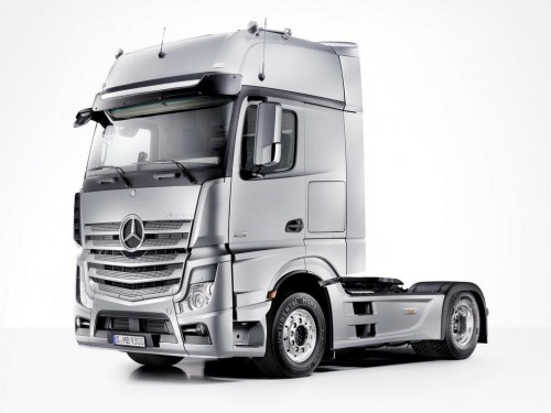 Характеристики седельного тягача Mercedes-Benz Actros 4x2 7.7 Powershift-8 4x2 Actros 1827 LSnRL Air 3700 (07.2011 - н.в.): фото, размеры, грузоподъемность, масса, скорость, двигатель, топливо, отзывы