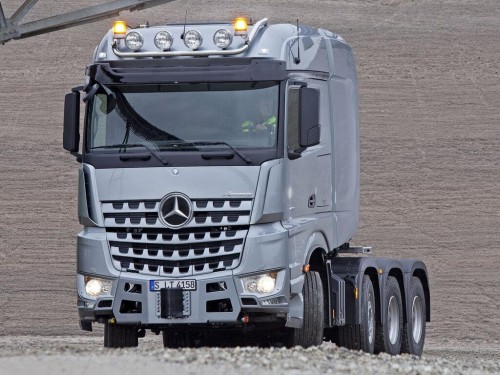 Характеристики тягача Mercedes-Benz Arocs 8x2 12.8 Powershift-16 8x2/4 Arocs 3253 L ENA Air 4250 (01.2013 - н.в.): фото, размеры, грузоподъемность, масса, скорость, двигатель, топливо, отзывы