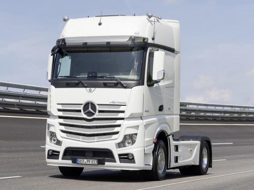 Характеристики седельного тягача Mercedes-Benz Actros 4x2 7.7 Powershift-8 4x2 Actros 1824 LSnRL Air 3700 (07.2011 - н.в.): фото, размеры, грузоподъемность, масса, скорость, двигатель, топливо, отзывы