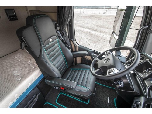 Характеристики седельного тягача Mercedes-Benz Actros 6x2 10.7 Powershift-12 6x2 Actros 2536 LS Air 3250 (07.2011 - н.в.): фото, размеры, грузоподъемность, масса, скорость, двигатель, топливо, отзывы