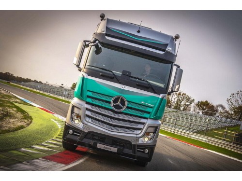 Характеристики седельного тягача Mercedes-Benz Actros 6x2 10.7 Powershift-12 6x2 Actros 2643 LSDNA Air 3250 (07.2011 - н.в.): фото, размеры, грузоподъемность, масса, скорость, двигатель, топливо, отзывы