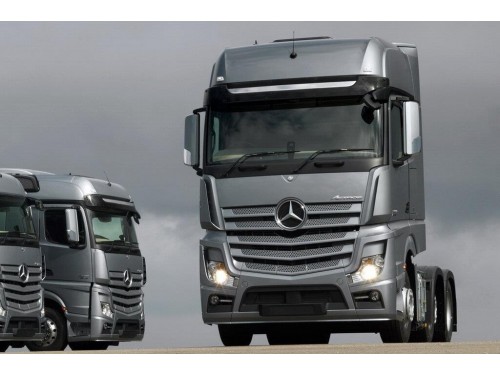 Характеристики седельного тягача Mercedes-Benz Actros 6x2 10.7 Powershift-12 6x2 Actros 2643 LSDNA Air 3250 (07.2011 - н.в.): фото, размеры, грузоподъемность, масса, скорость, двигатель, топливо, отзывы