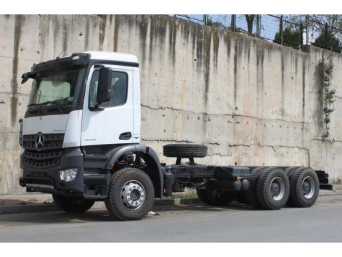 Характеристики тягача Mercedes-Benz Arocs 6x4 10.7 PowerShift-16 6x4 Arocs 2663 L Air 5100 (01.2013 - н.в.): фото, размеры, грузоподъемность, масса, скорость, двигатель, топливо, отзывы