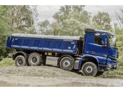 Характеристики бортового грузовика Mercedes-Benz Arocs 8x4 10.7 MT 8x4/4 Arocs 4136 K Leaf 5450 (01.2013 - н.в.): фото, грузоподъемность, масса, скорость, двигатель, топливо, отзывы