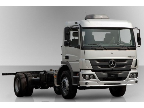 Характеристики тягача Mercedes-Benz Atego 5.1 PowerShift-6 4x2 Atego 816 L 3620 7.5t. (06.2013 - н.в.): фото, размеры, грузоподъемность, масса, скорость, двигатель, топливо, отзывы