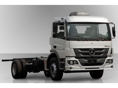 Характеристики тягача Mercedes-Benz Atego 5.1 PowerShift-6 4x2 Atego 1016 L 3620 10.5t. (06.2013 - н.в.): фото, размеры, грузоподъемность, масса, скорость, двигатель, топливо, отзывы