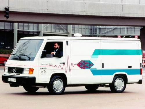 Характеристики цельнометаллического фургона Mercedes-Benz MB100 2.4D MT L1H1 (06.1991 - 02.1996): фото, размеры, грузоподъемность, масса, скорость, двигатель, топливо, отзывы