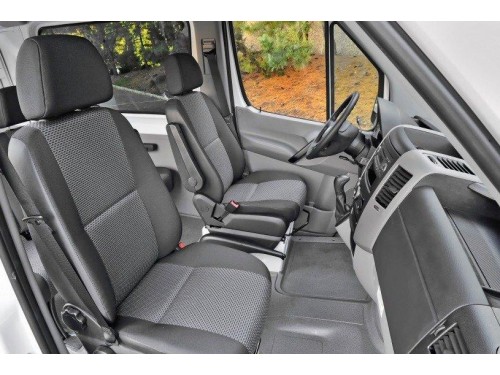Характеристики грузового фургона Mercedes-Benz Sprinter 313 CDI RWD MT L2H1 3.5т. (03.2013 - 01.2018): фото, размеры, грузоподъемность, масса, скорость, двигатель, топливо, отзывы