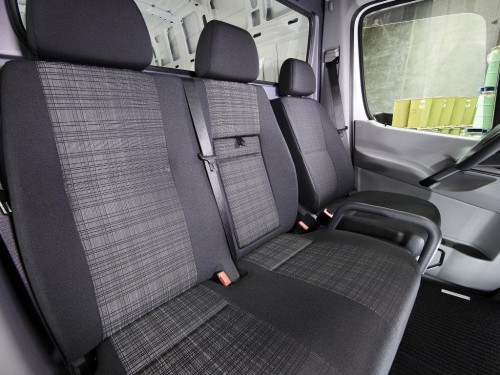 Характеристики грузового фургона Mercedes-Benz Sprinter 313 CDI RWD MT L2H1 3.5т. (03.2013 - 01.2018): фото, размеры, грузоподъемность, масса, скорость, двигатель, топливо, отзывы