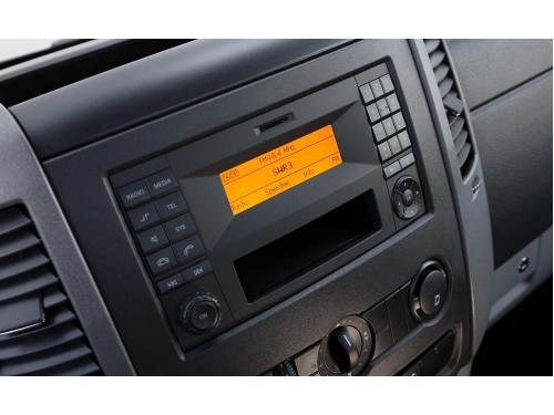 Характеристики грузового фургона Mercedes-Benz Sprinter 313 CDI RWD MT L2H1 3.5т. (03.2013 - 01.2018): фото, размеры, грузоподъемность, масса, скорость, двигатель, топливо, отзывы