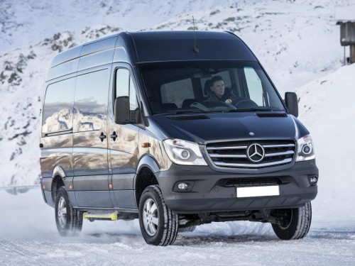 Характеристики грузового фургона Mercedes-Benz Sprinter 313 BlueTEC RWD AT L2H1 3.19т. (03.2013 - 01.2018): фото, размеры, грузоподъемность, масса, скорость, двигатель, топливо, отзывы