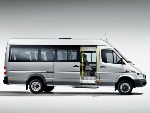 Характеристики грузового фургона Mercedes-Benz Sprinter Classic 411 CDI RWD MT L2 Crew Bus 4.6т. (17+5+1) (07.2013 - 07.2018): фото, размеры, грузоподъемность, масса, скорость, двигатель, топливо, отзывы