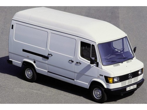 Характеристики грузового фургона Mercedes-Benz T1 207 D MT L1H1 2.55т. (08.1977 - 10.1985): фото, размеры, грузоподъемность, масса, скорость, двигатель, топливо, отзывы