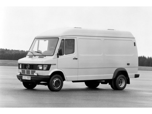 Характеристики грузового фургона Mercedes-Benz T1 210 MT L3H1 2.8т. (05.1989 - 06.1995): фото, размеры, грузоподъемность, масса, скорость, двигатель, топливо, отзывы