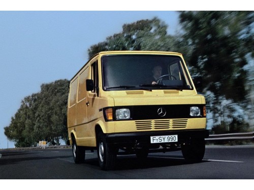 Характеристики грузового фургона Mercedes-Benz T1 207 D AT L1H2 2.55т. (08.1977 - 10.1985): фото, размеры, грузоподъемность, масса, скорость, двигатель, топливо, отзывы