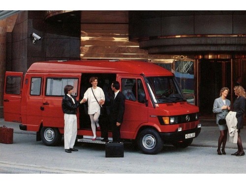 Характеристики автобуса Mercedes-Benz T1 207 D AT L1H1 (08.1977 - 10.1985): фото, места, схема, вместимость, скорость, двигатель, топливо, масса, отзывы