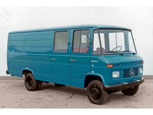 Характеристики грузового фургона Mercedes-Benz T2 2.0 MT L 406 DA L1H1 3.5t (03.1967 - 12.1967): фото, размеры, грузоподъемность, масса, скорость, двигатель, топливо, отзывы