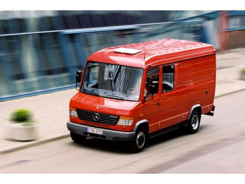 Характеристики грузового фургона Mercedes-Benz Vario 612D MT RWD L1H1 6т (07.1996 - 09.2001): фото, размеры, грузоподъемность, масса, скорость, двигатель, топливо, отзывы