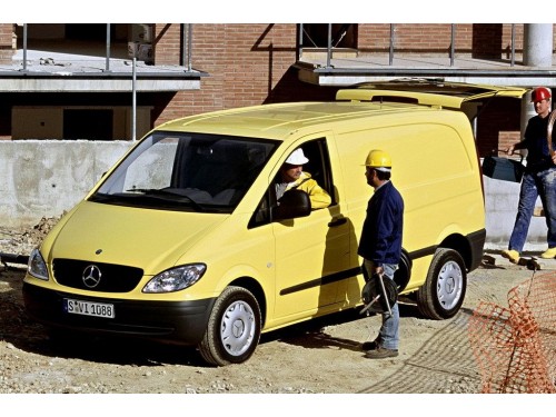 Характеристики грузового фургона Mercedes-Benz Vito 115 CDI MT L2H1 Mixto (08.2003 - 02.2010): фото, размеры, грузоподъемность, масса, скорость, двигатель, топливо, отзывы
