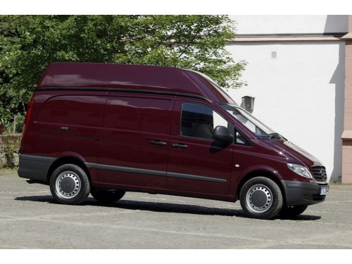 Характеристики грузового фургона Mercedes-Benz Vito 115 CDI MT L2H1 Mixto (08.2003 - 02.2010): фото, размеры, грузоподъемность, масса, скорость, двигатель, топливо, отзывы