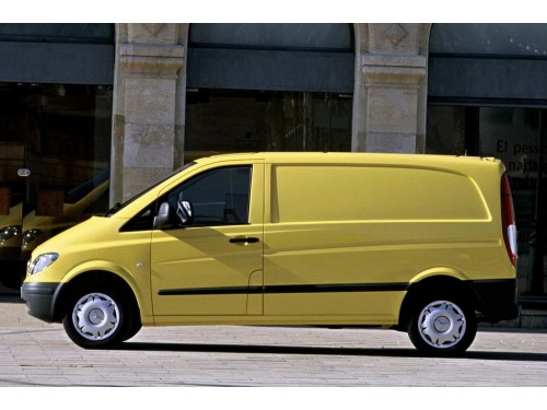 Характеристики грузового фургона Mercedes-Benz Vito 109 CDI MT L1H1 Mixto (08.2003 - 04.2007): фото, размеры, грузоподъемность, масса, скорость, двигатель, топливо, отзывы