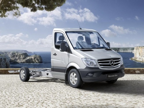 Характеристики грузового автомобиля Mercedes-Benz Sprinter 310 CDI RWD MT L3 3.5т. (03.2013 - 01.2018): фото, грузоподъемность, масса, скорость, двигатель, топливо, отзывы