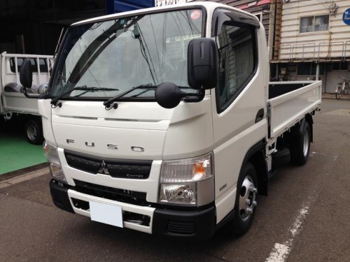 Характеристики грузового автомобиля Mitsubishi Fuso Canter 3.0 Double Cab Standard Cab Standard Roof Long Body Full Low Floor 2t Standard (08.2018 - 10.2020): фото, грузоподъемность, масса, скорость, двигатель, топливо, отзывы