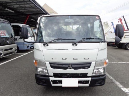 Характеристики грузового автомобиля Mitsubishi Fuso Canter 3.0 Double Cab Standard Cab Standard Roof Long Body Raised Floor 2t Standard (03.2016 - 07.2018): фото, грузоподъемность, масса, скорость, двигатель, топливо, отзывы