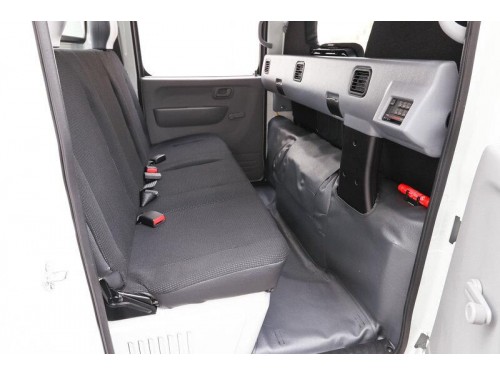 Характеристики бортового грузовика Mitsubishi Fuso Canter 3.0 Double Cab Standard Cab Standard Roof Long Body Full Low Floor 1.4t Standard 4WD (11.2020 - н.в.): фото, грузоподъемность, масса, скорость, двигатель, топливо, отзывы