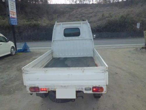 Характеристики бортового грузовика Mitsubishi Minicab 660 Panel Van left sliding door (10.1997 - 12.1998): фото, грузоподъемность, масса, скорость, двигатель, топливо, отзывы