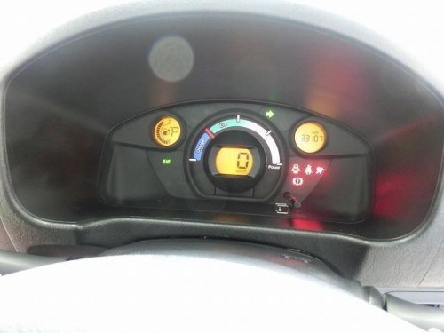 Характеристики грузового автомобиля Mitsubishi Minicab MiEV VX-SE 10.5kWh (12.2012 - 09.2014): фото, грузоподъемность, масса, скорость, двигатель, топливо, отзывы