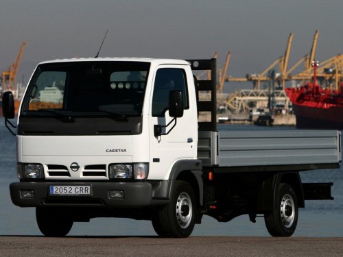 Характеристики грузового автомобиля Nissan Cabstar 2.3 MT Single Cab SWB 75.28 (01.1998 - 02.2006): фото, грузоподъемность, масса, скорость, двигатель, топливо, отзывы