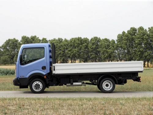 Характеристики грузового автомобиля Nissan Cabstar 2.5 MT Single Cab MWB 3.5t (03.2006 - 01.2014): фото, грузоподъемность, масса, скорость, двигатель, топливо, отзывы