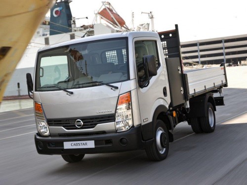 Характеристики грузового автомобиля Nissan Cabstar 3.0 MT Single Cab LWB 3.5t (03.2006 - 01.2014): фото, грузоподъемность, масса, скорость, двигатель, топливо, отзывы