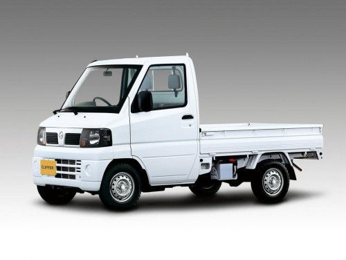 Характеристики бортового грузовика Nissan Clipper 660 DX farming spec 4WD (08.2010 - 01.2012): фото, грузоподъемность, масса, скорость, двигатель, топливо, отзывы