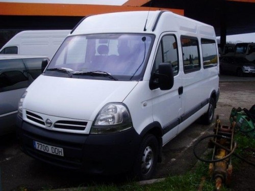 Характеристики минивэна Nissan Interstar 2.5 dCi AT Bus L3H2 3.9t Premium (02.2007 - 02.2010): фото, места, вместимость, скорость, двигатель, топливо, отзывы