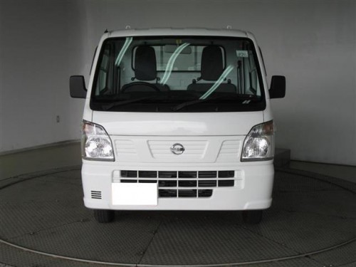 Характеристики грузового автомобиля Nissan NT100 Clipper 660 DX (12.2013 - 07.2015): фото, грузоподъемность, масса, скорость, двигатель, топливо, отзывы