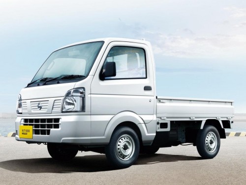 Характеристики грузового автомобиля Nissan NT100 Clipper 660 DX (08.2021 - 03.2022): фото, грузоподъемность, масса, скорость, двигатель, топливо, отзывы