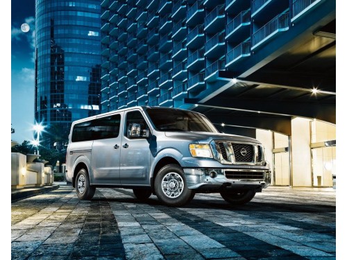 Характеристики минивэна Nissan NV 4.0 AT S (05.2011 - н.в.): фото, места, вместимость, скорость, двигатель, топливо, отзывы