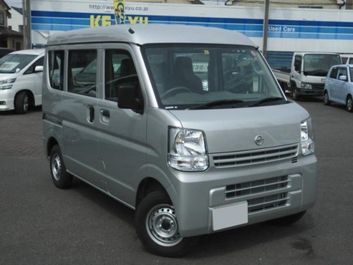 Характеристики минивэна Nissan NV100 Clipper 660 GX High Roof (02.2016 - 05.2019): фото, места, вместимость, скорость, двигатель, топливо, отзывы
