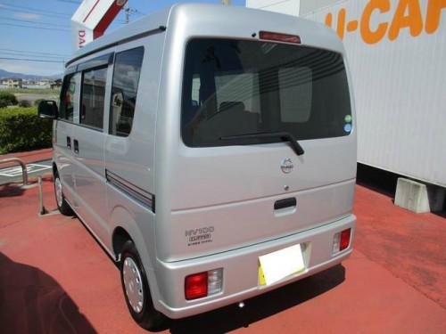 Характеристики грузового фургона Nissan NV100 Clipper 660 DX High Roof (12.2013 - 02.2015): фото, размеры, грузоподъемность, масса, скорость, двигатель, топливо, отзывы