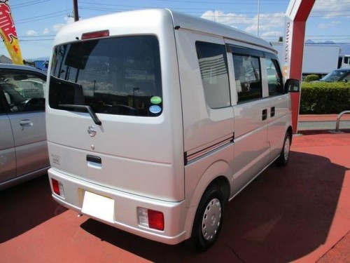 Характеристики цельнометаллического фургона Nissan NV100 Clipper 660 GX Turbo High Roof (12.2013 - 02.2015): фото, размеры, грузоподъемность, масса, скорость, двигатель, топливо, отзывы