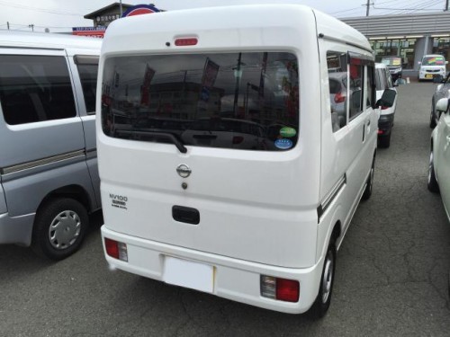 Характеристики цельнометаллического фургона Nissan NV100 Clipper 660 DX GL Package High Roof (03.2015 - 01.2016): фото, размеры, грузоподъемность, масса, скорость, двигатель, топливо, отзывы