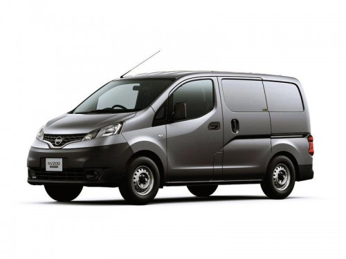 Характеристики минивэна Nissan NV200 1.6 DX (2-seater) (01.2018 - 12.2019): фото, места, вместимость, скорость, двигатель, топливо, отзывы