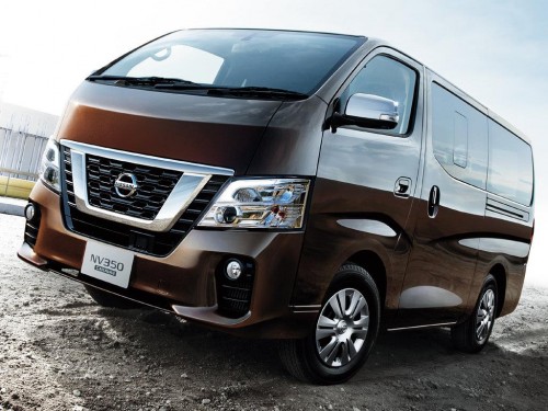 Характеристики минивэна Nissan NV350 Caravan Van 2.0 DX Long Body (4 door 6 seat) (07.2017 - 09.2021): фото, места, вместимость, скорость, двигатель, топливо, отзывы